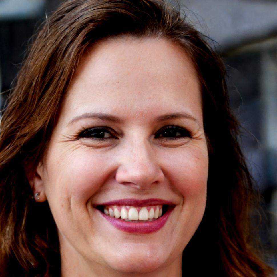Sarah Williams, Market Analysis Specialist
